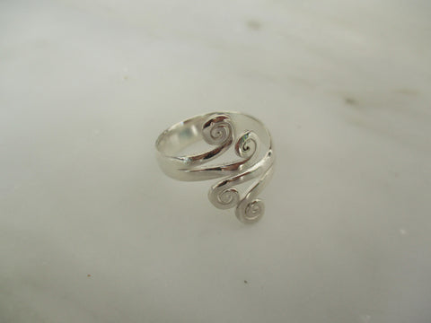 925 Sterling Silver Twirls Ring