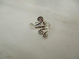 925 Sterling Silver Twirls Ring