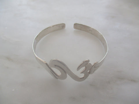 925 Sterling Silver Om Bracelet